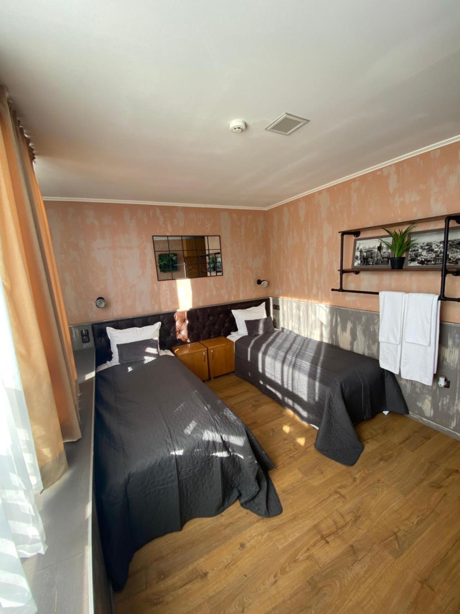 City Hotel Veliko Tarnovo Exterior photo