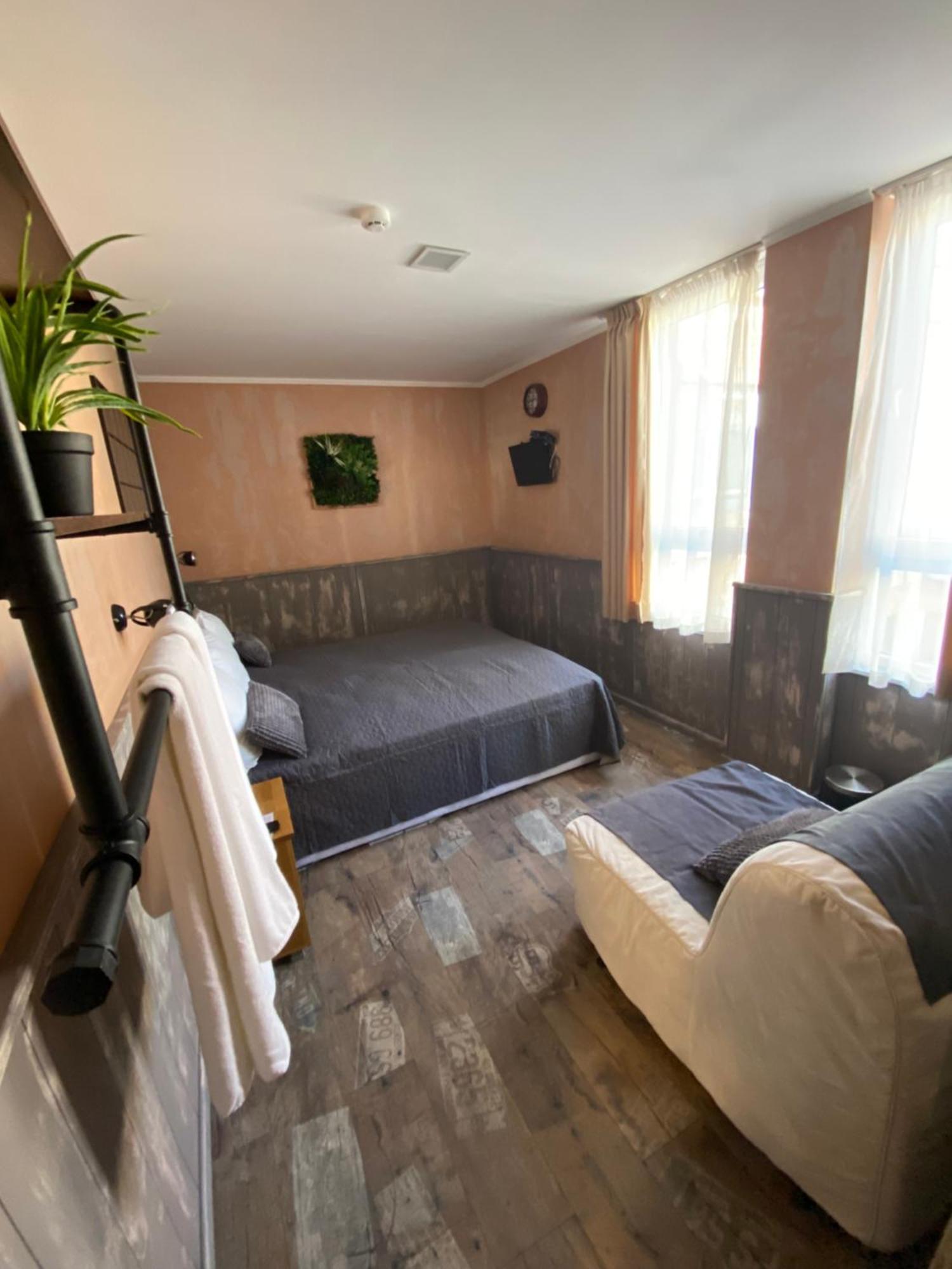 City Hotel Veliko Tarnovo Exterior photo