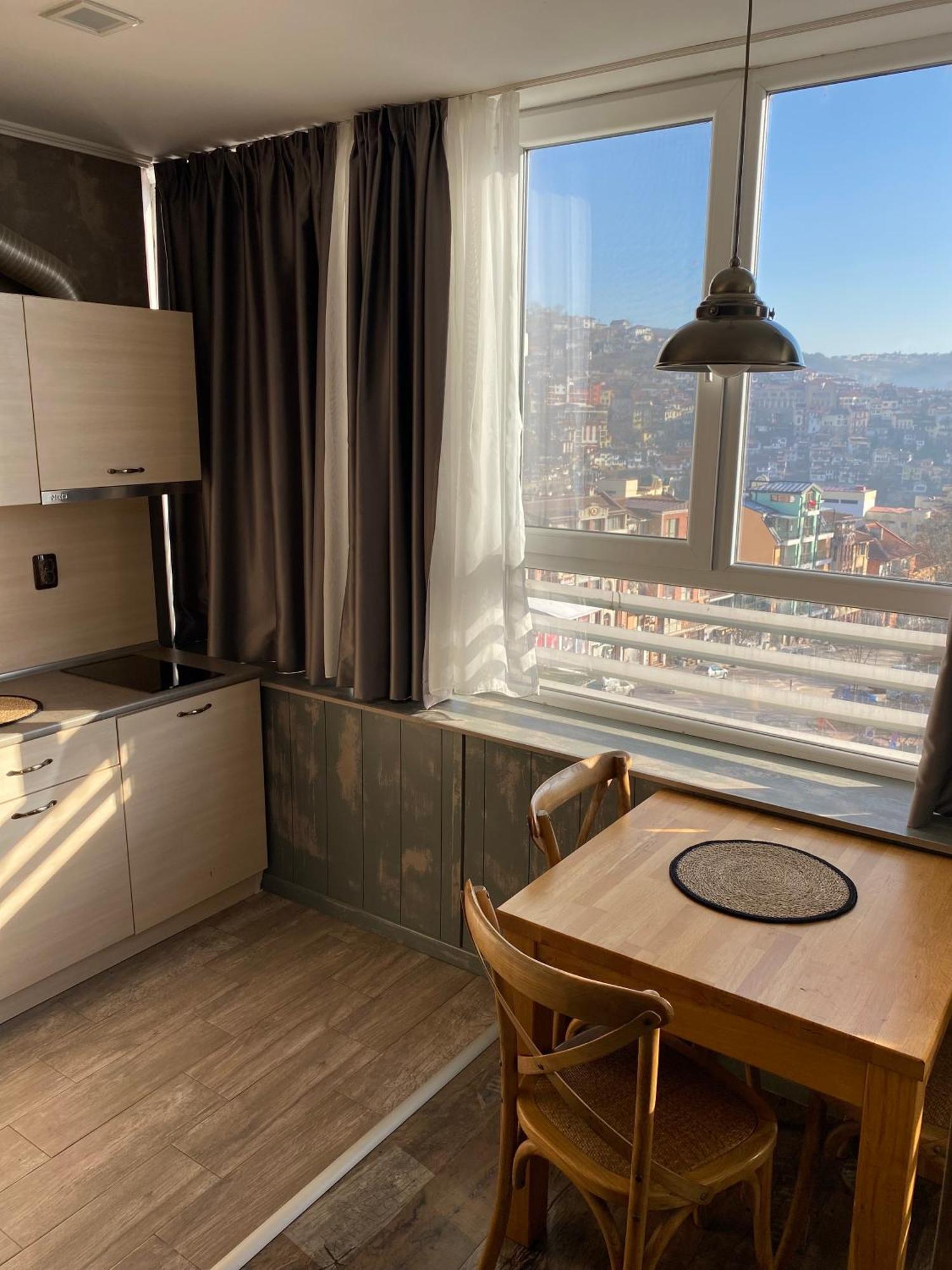 City Hotel Veliko Tarnovo Exterior photo